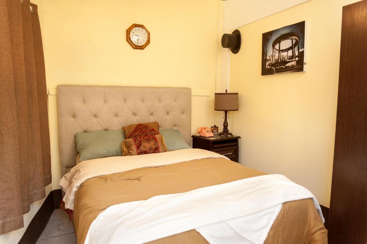 Hotel Vintage "Casa Las Flores" Quetzaltenango Eksteriør bilde